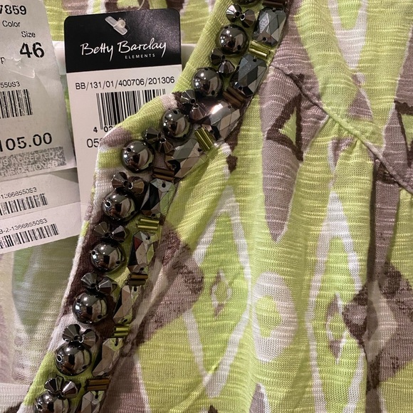 BETTY BARCLAY Elements Geometric Patterned Blouse w/ Beaded Neckline NWT Size 16 - Picture 8 of 8